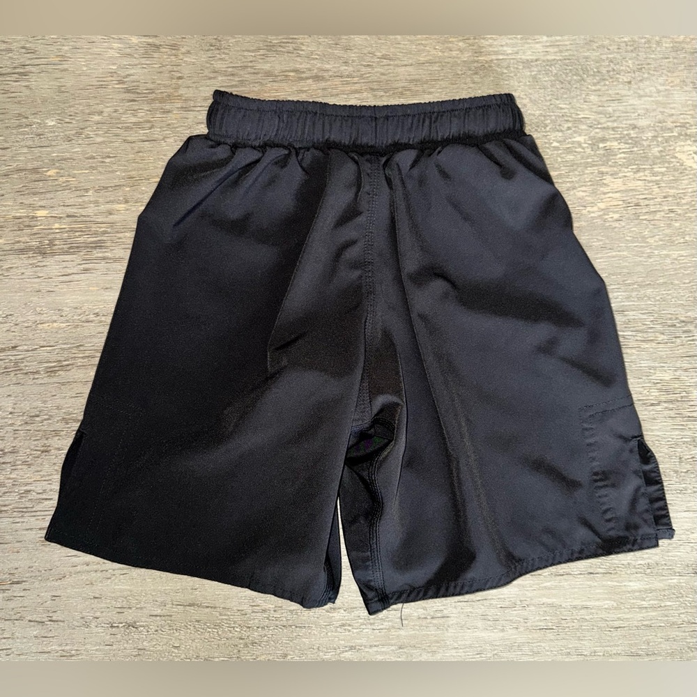 ROAR brand, Boys Black Athletic Shorts - Elastic Waist with Velcro adjuster - Picture 4 of 6